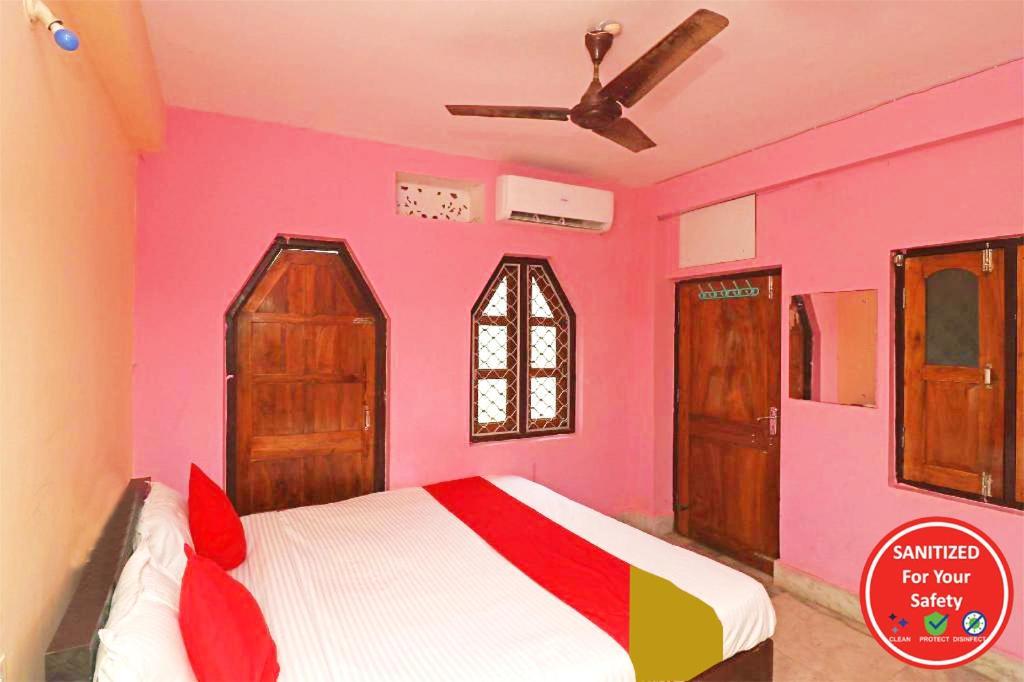 Goroomgo Ashoka Royal Hotel